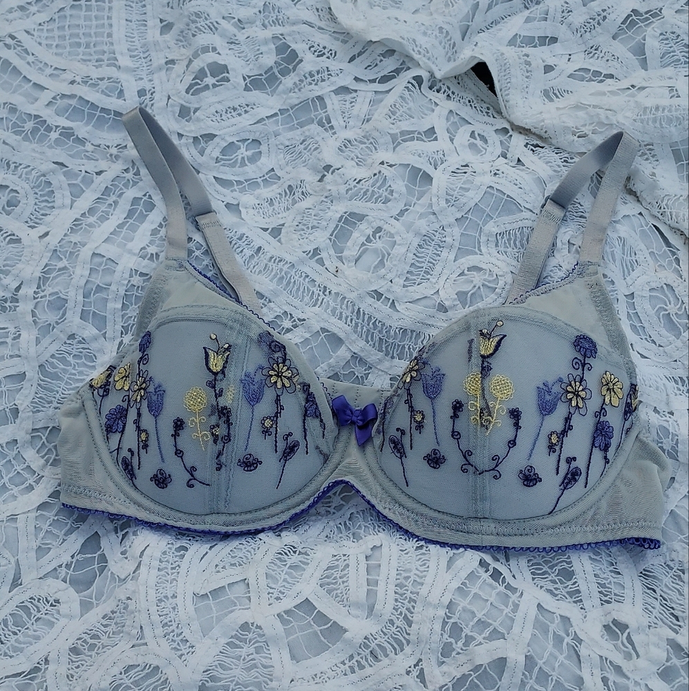 Adore Me Bra and Underwear Set